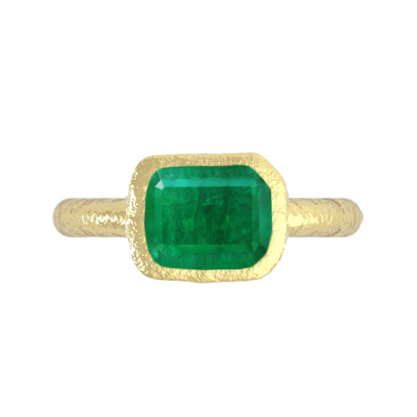 3 Carat Green Emerald & Hammered Gold Ring