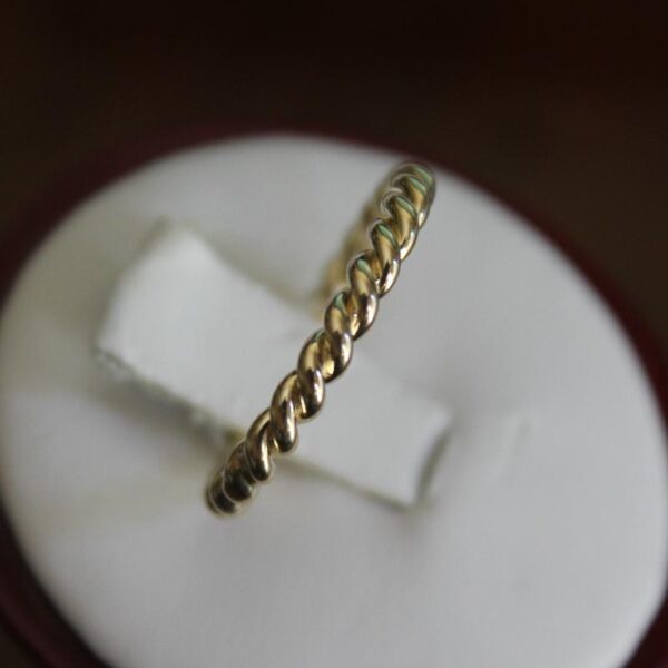 2.7mm Rope Twist Band Solid 14k Yellow Gold